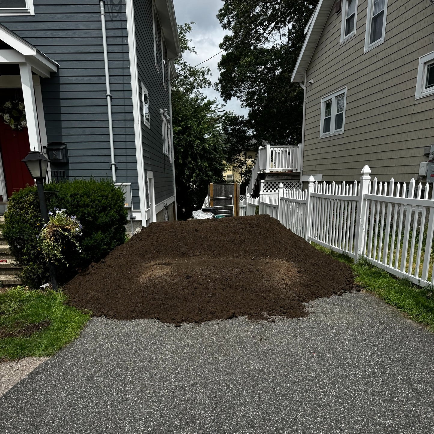 Topsoil Loam ½" Screened